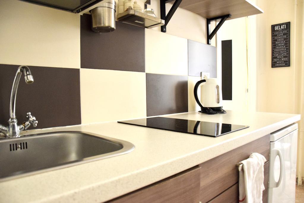 Budget Apartment By Hi5 - Revai Koz Βουδαπέστη Εξωτερικό φωτογραφία