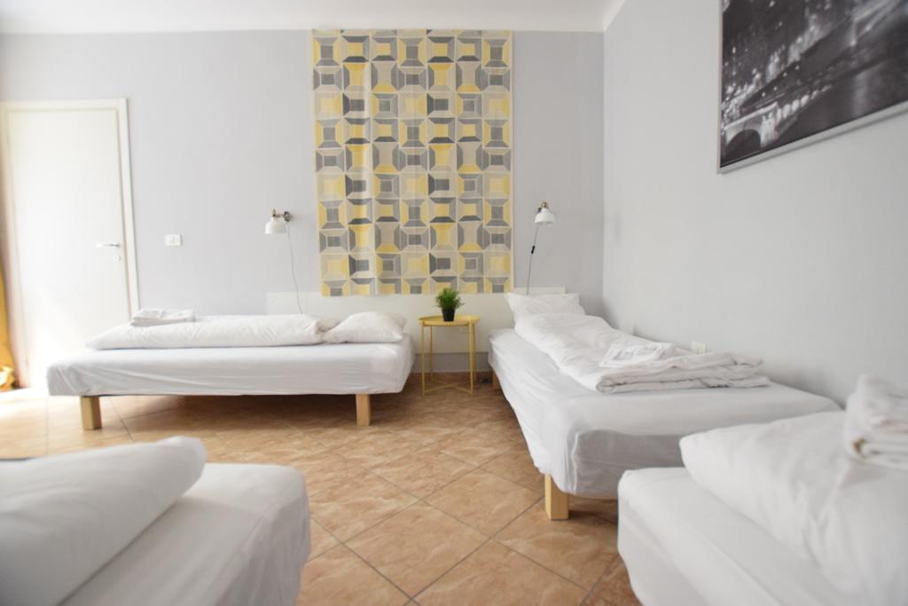 Budget Apartment By Hi5 - Revai Koz Βουδαπέστη Εξωτερικό φωτογραφία
