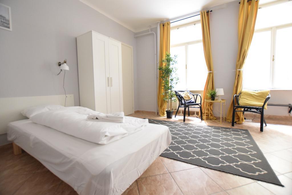 Budget Apartment By Hi5 - Revai Koz Βουδαπέστη Εξωτερικό φωτογραφία